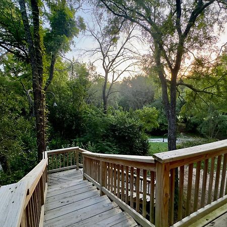 Bed And Breakfast On White Rock Creek ウェーコ エクステリア 写真