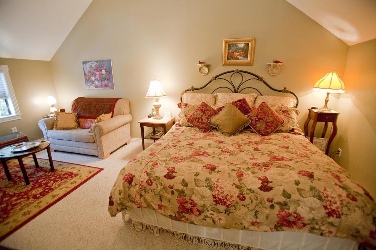 Bed And Breakfast On White Rock Creek ウェーコ エクステリア 写真