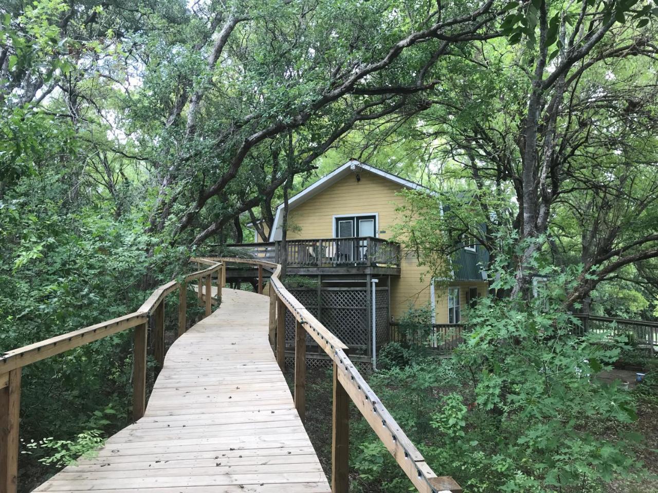 Bed And Breakfast On White Rock Creek ウェーコ エクステリア 写真
